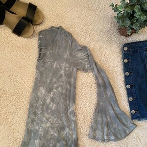 American Eagle Soft & Sexy Bell Sleeve Top
